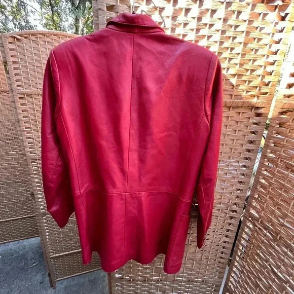 VINTAGE Red Leather Jacket - Size 6/8 - Picture 2 of 3